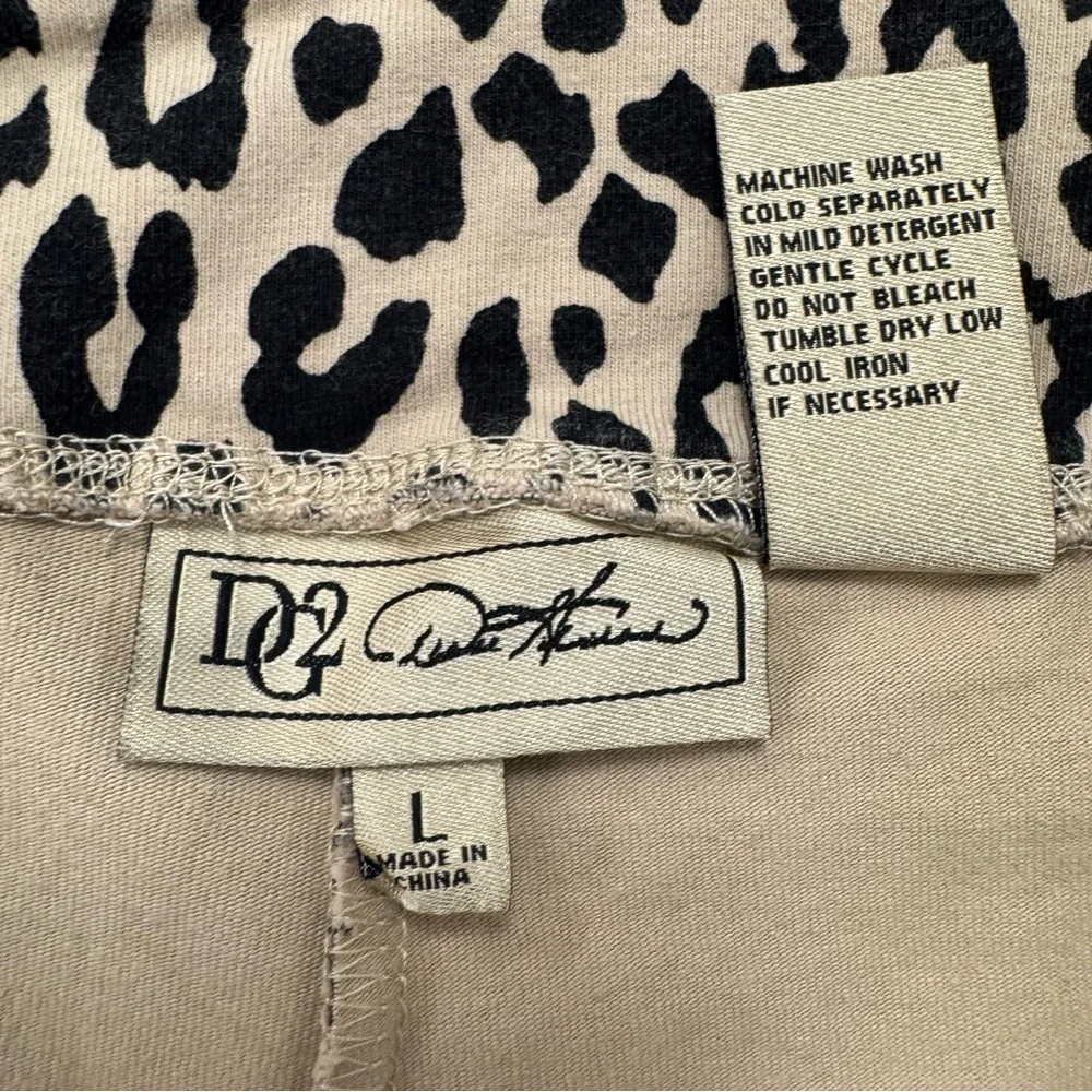 DG2 by DIANE GILMAN Leopard Cheetah Tan Black Leggings Pants womens size Large